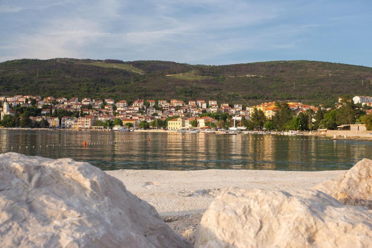Apartments Adriatic 2 Selce Kültér fotó
